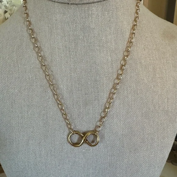 14K GOLD OVAL CHAIN CONNECTOR NECKLACE - does not include infinity connector - Picture 1 of 7